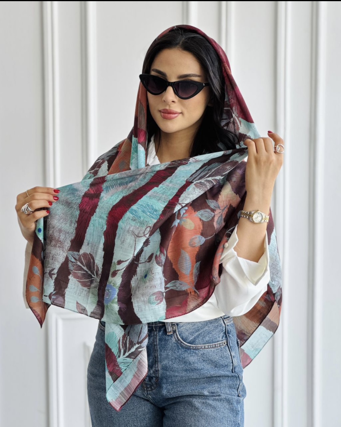 روسری نخی زنانه چهارفصل قواره ۱۳۵ با طراحی اختصاصی